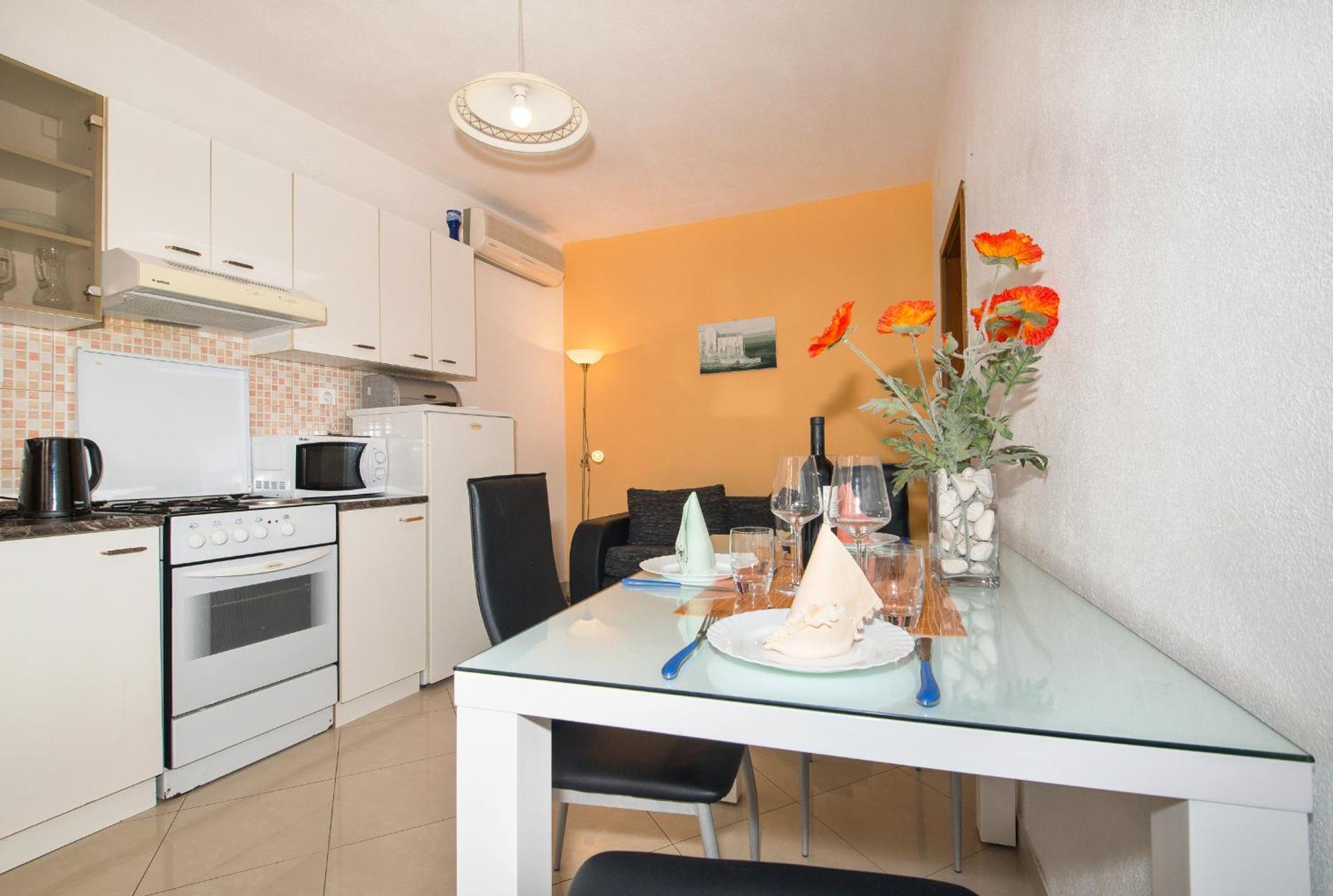 Apartment Marieta Makarska