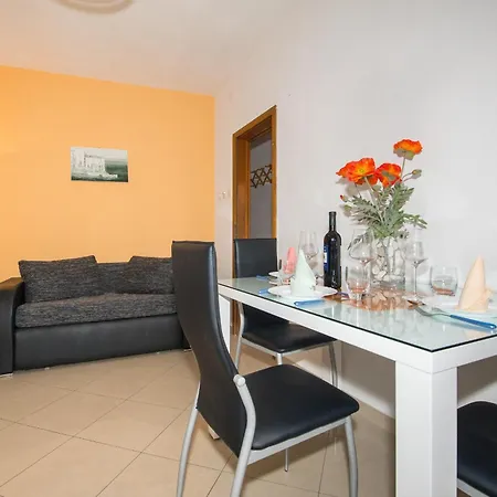 Apartments Marieta Makarska Room photo