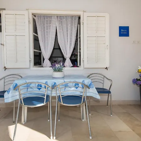 Apartments Marieta Makarska Room photo