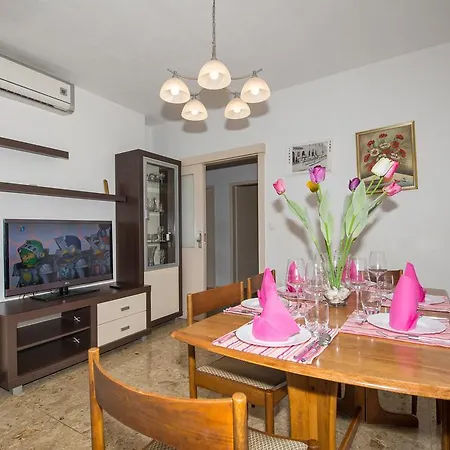 Apartments Marieta Makarska Exterior photo